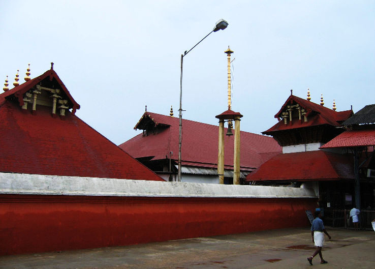 5. Guruvayoor Srikrishna Temple